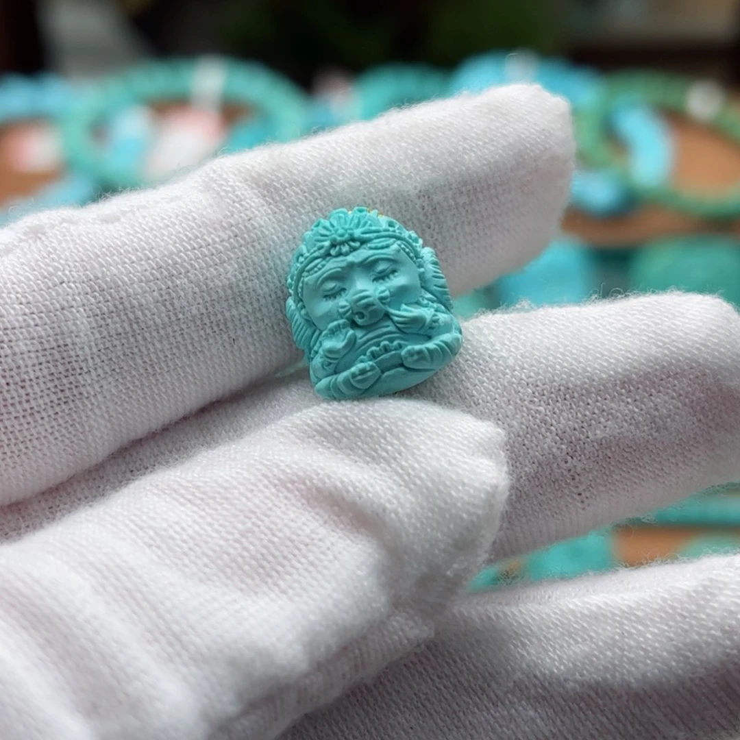 未镶嵌绿松石象宝