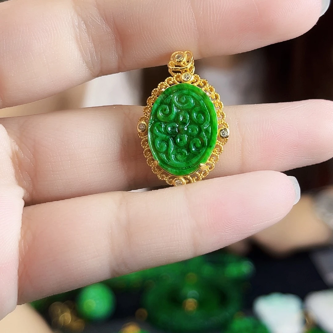 颈饰银S925镶嵌翡翠多样性