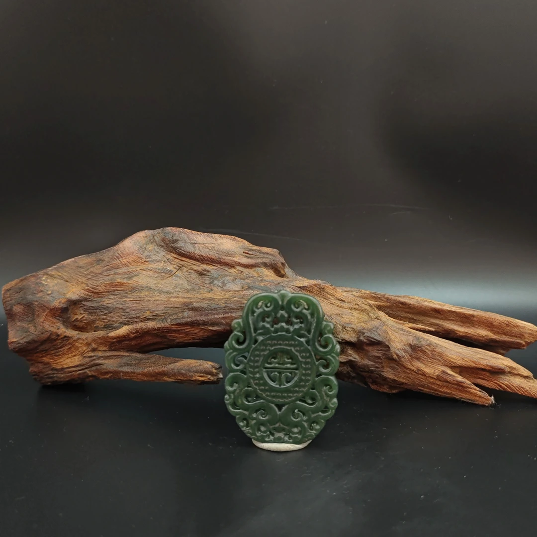 Q和田玉吊坠（0316）