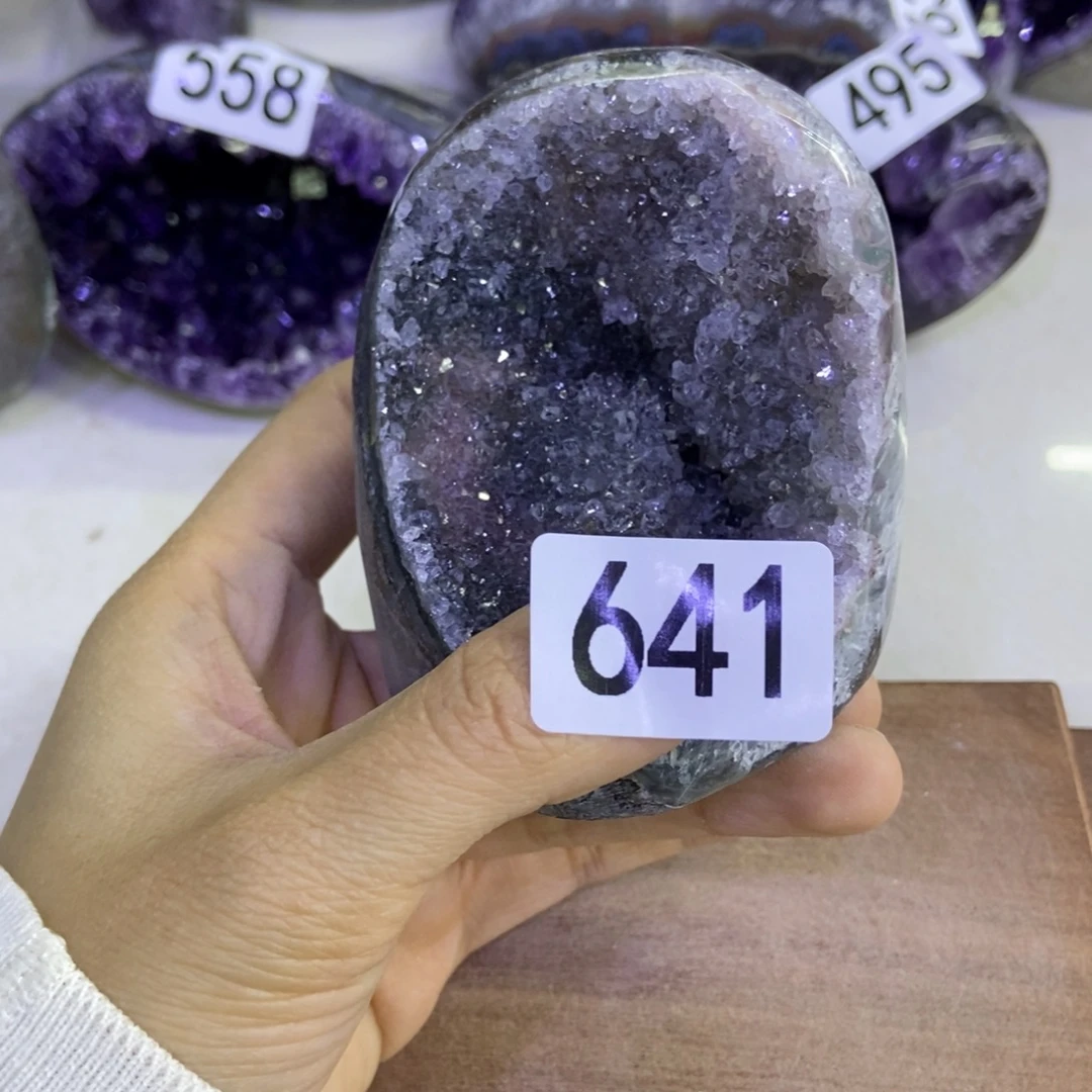 培***西未镶嵌大型摆件（非配饰）紫晶