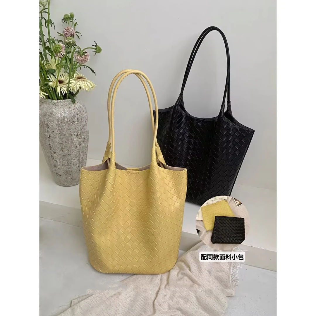 大容量慵懒简约休闲高级感编织通勤单肩托特包子母大包学生上课包