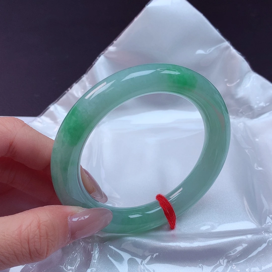 未镶嵌手镯翡翠56