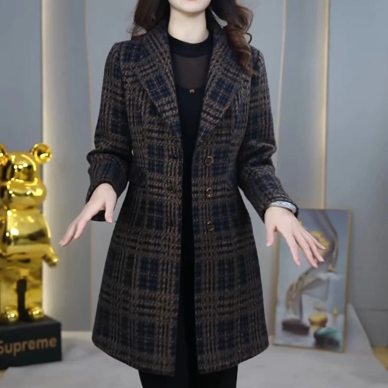 高级感加棉加厚格纹毛呢外套2025冬季新款女士精致显瘦中长款大衣