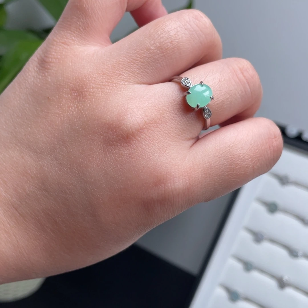 翡翠戒指银S925镶嵌戒指