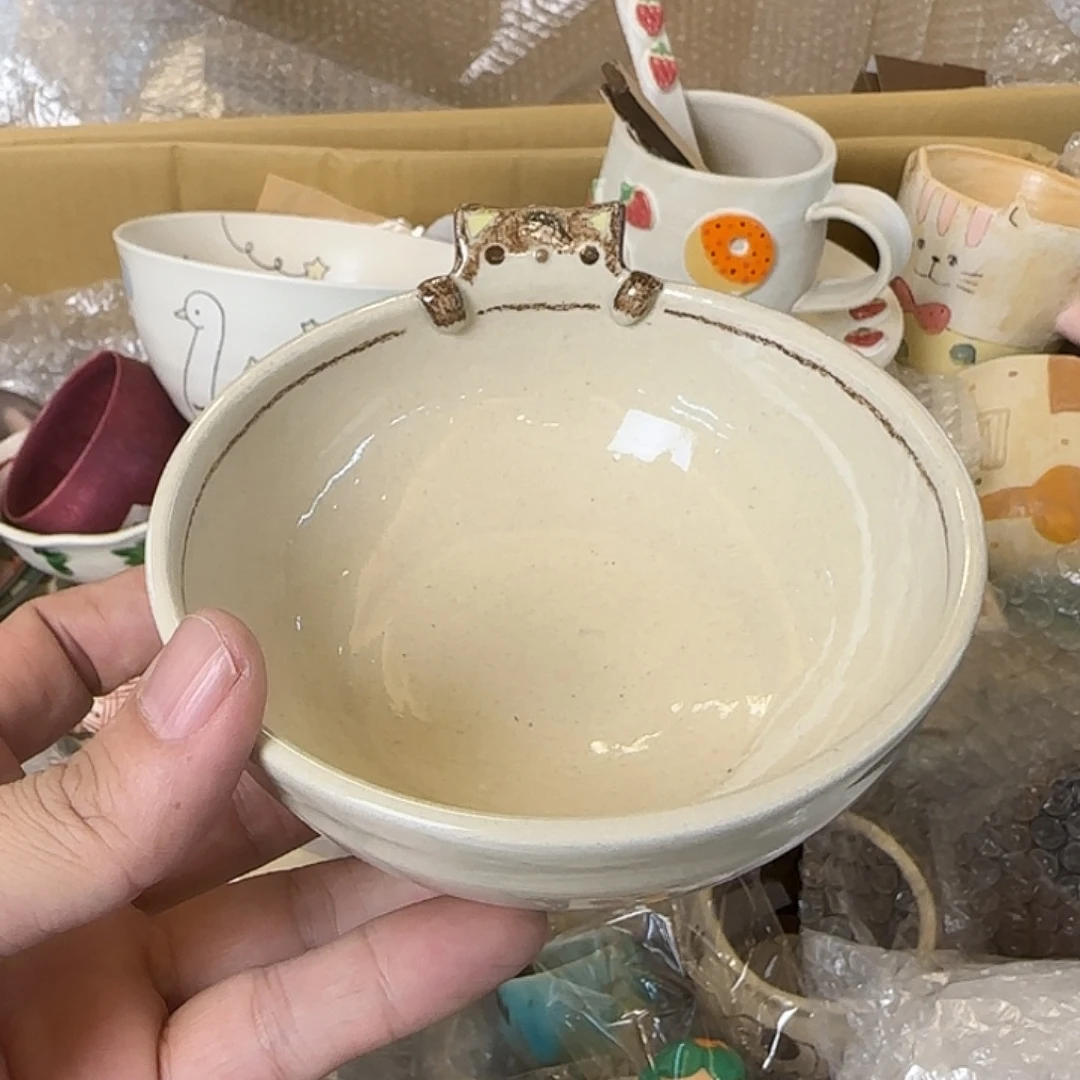 茶盏在家待一晚的人都