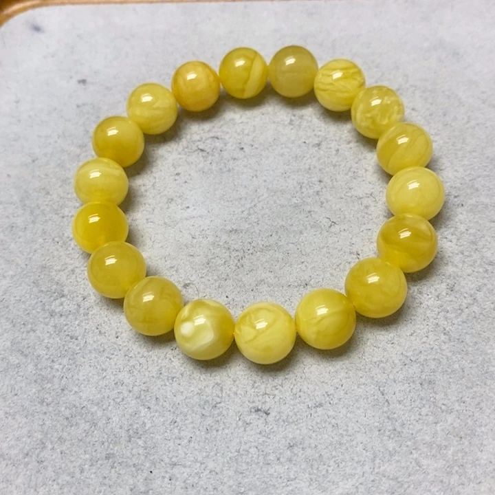 蜜蜡未镶嵌裸石串