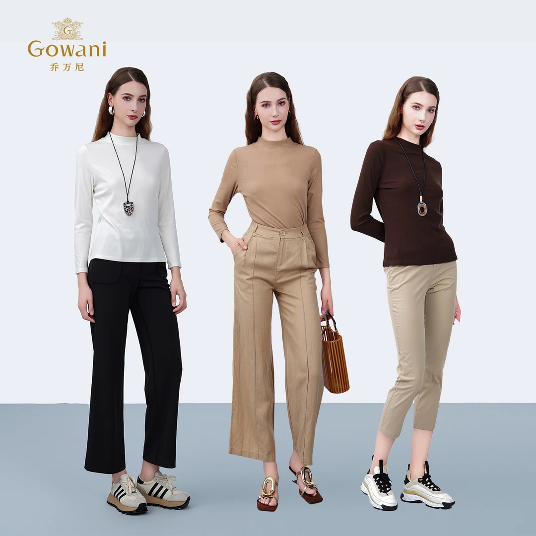Gowani/乔万尼早秋新款高领长袖女修身显瘦纯色T恤上衣EZ2C106