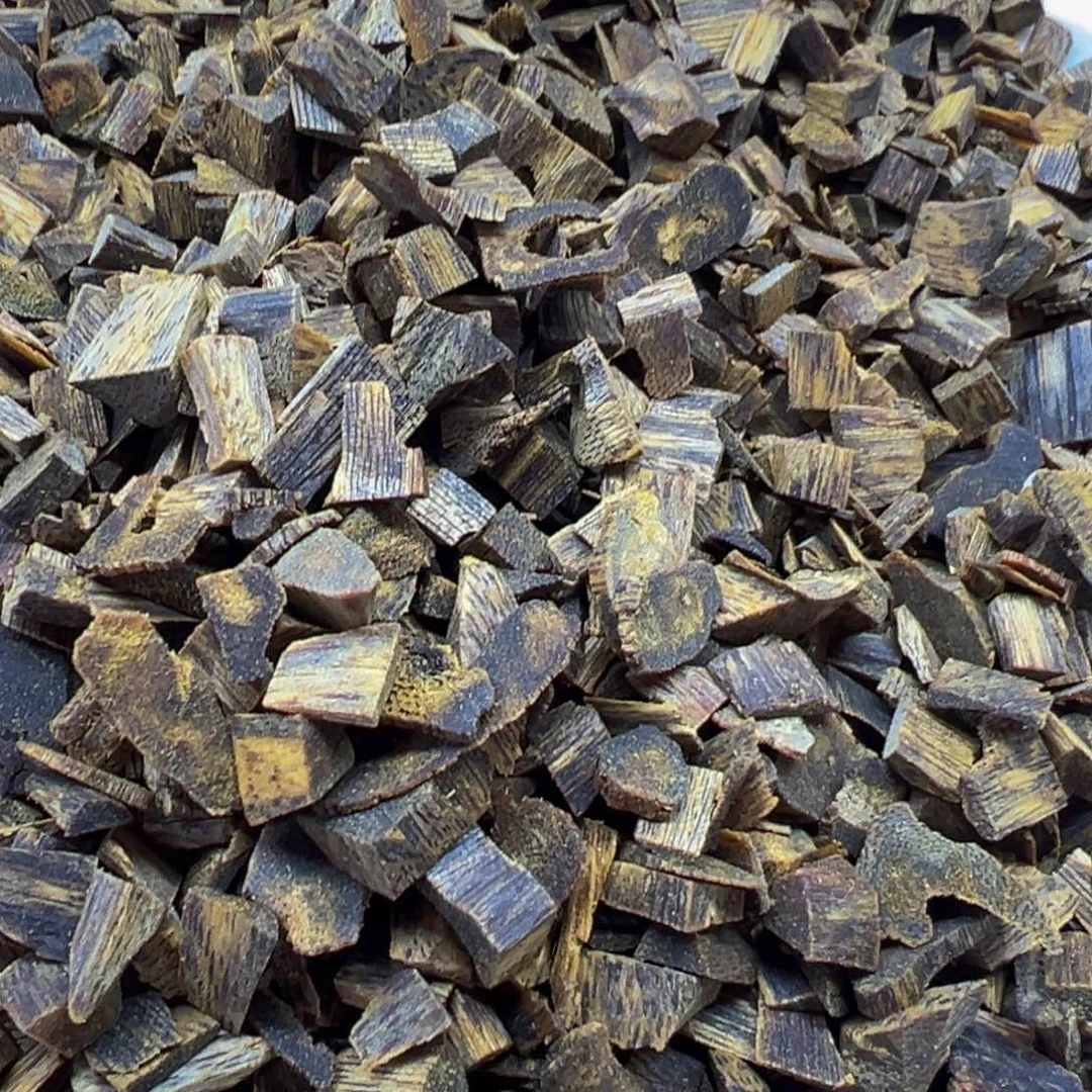 沉香碎屑沉香绿奇楠沉香乌身圆叶高端大米粒30克