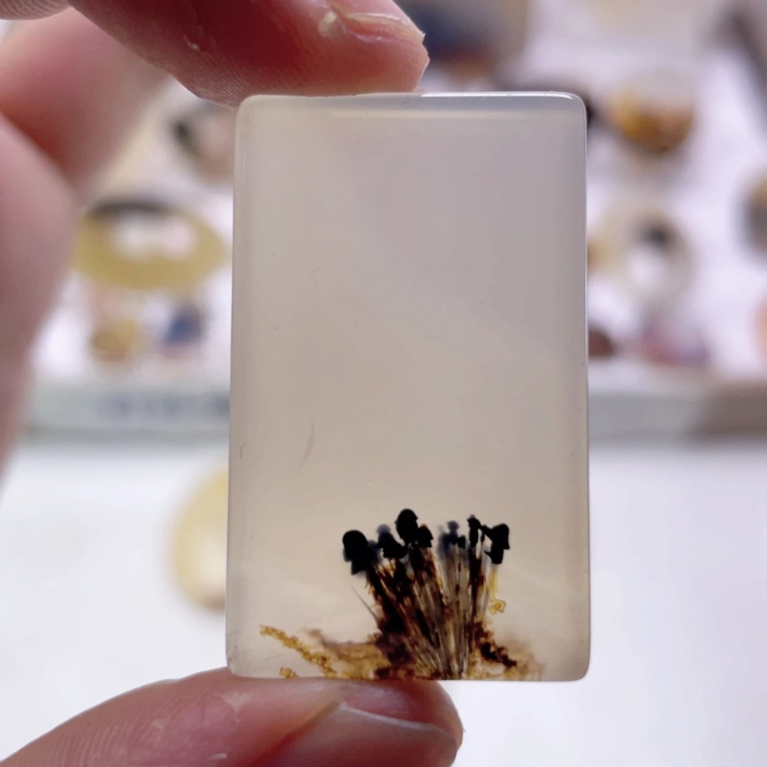 玛瑙/玉髓颈饰合金