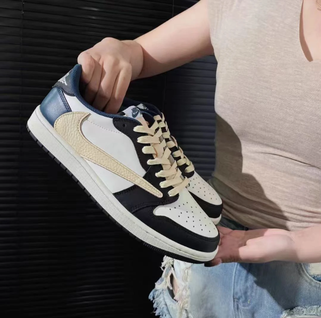 NIKE/耐克AJ1海军蓝低帮倒勾牛皮男女休闲运动鞋【定制球鞋】