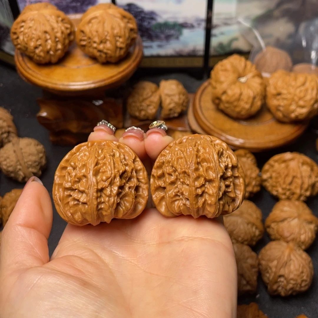 文玩核桃把件41.5白狮子