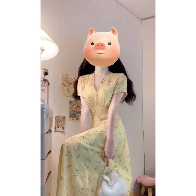 MO88ZSPF大码胖mm夏日绝美碎花连衣裙女设计感显瘦气质V领长裙子