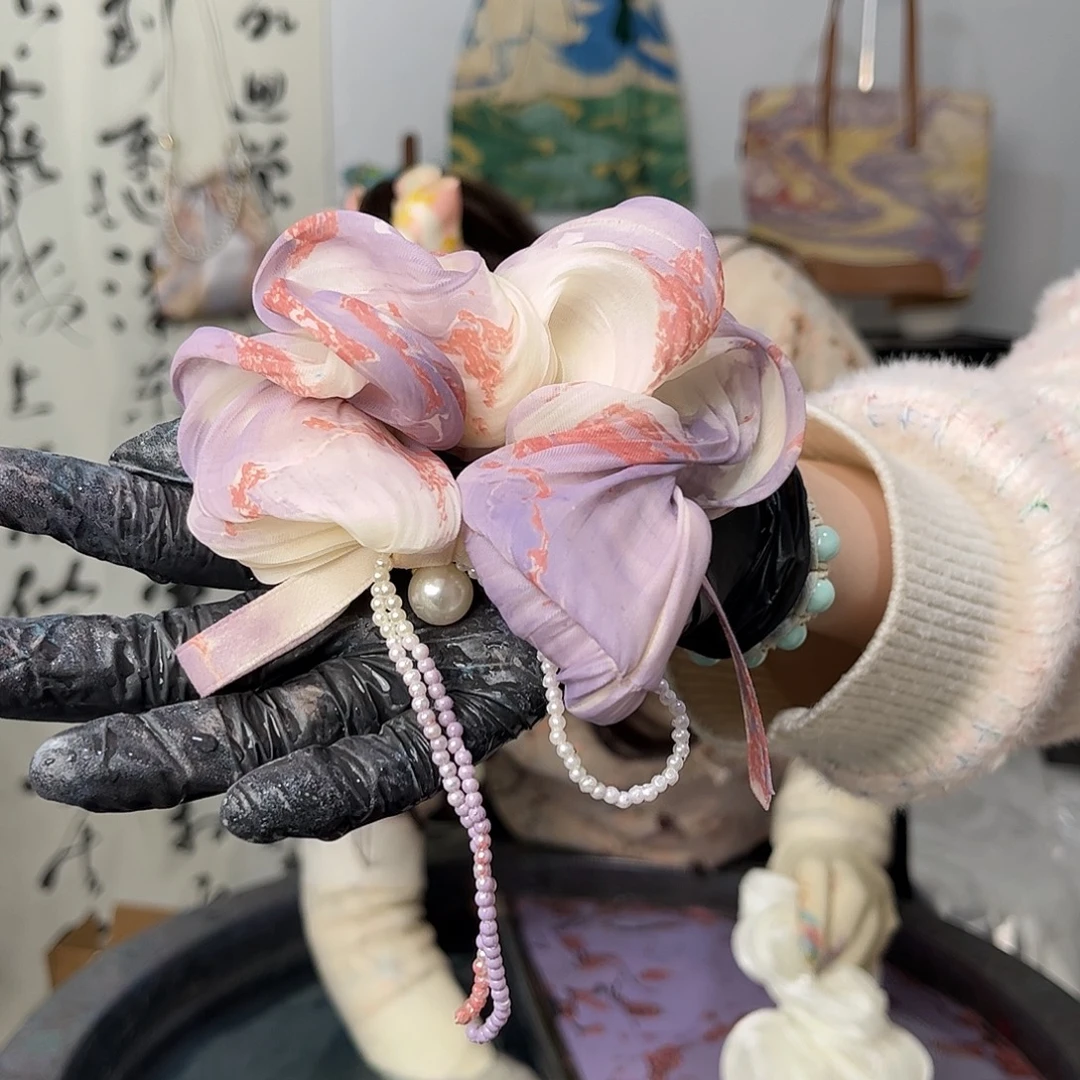 布艺非金属394泡芙发圈紫云英