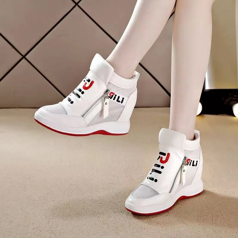 内增高女鞋2025春夏新款韩版百搭坡跟单鞋运动旅游松糕休闲小白鞋