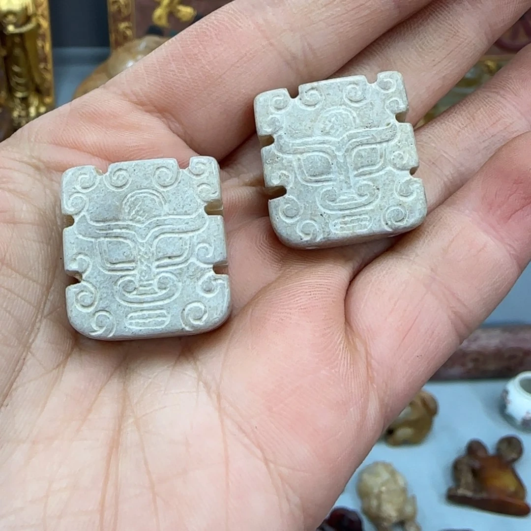 未镶嵌和田玉（糖玉）挂件