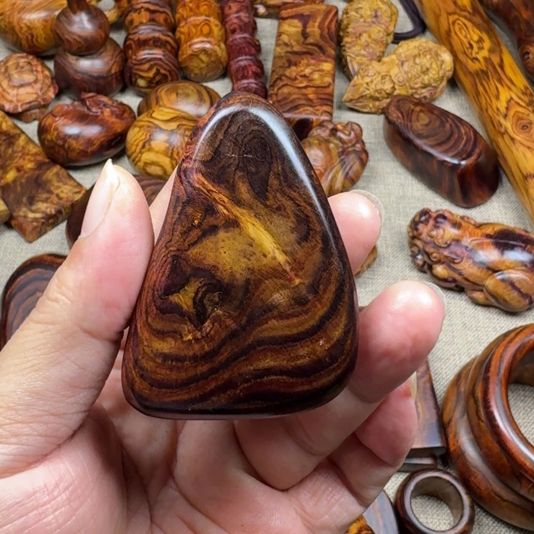 黄花梨/降香黄檀放**界我