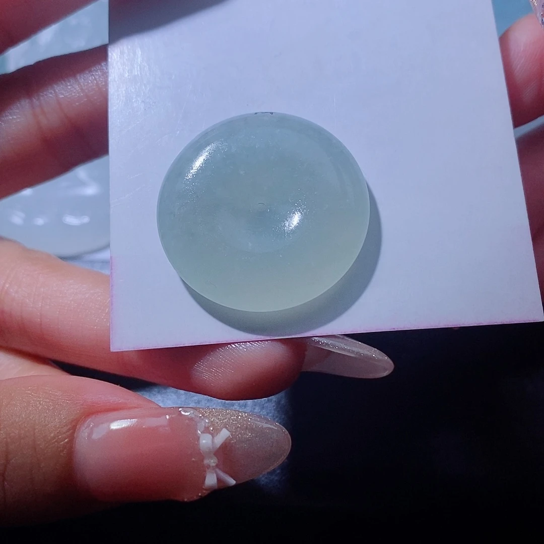 珍****定制翡翠未镶嵌翡翠