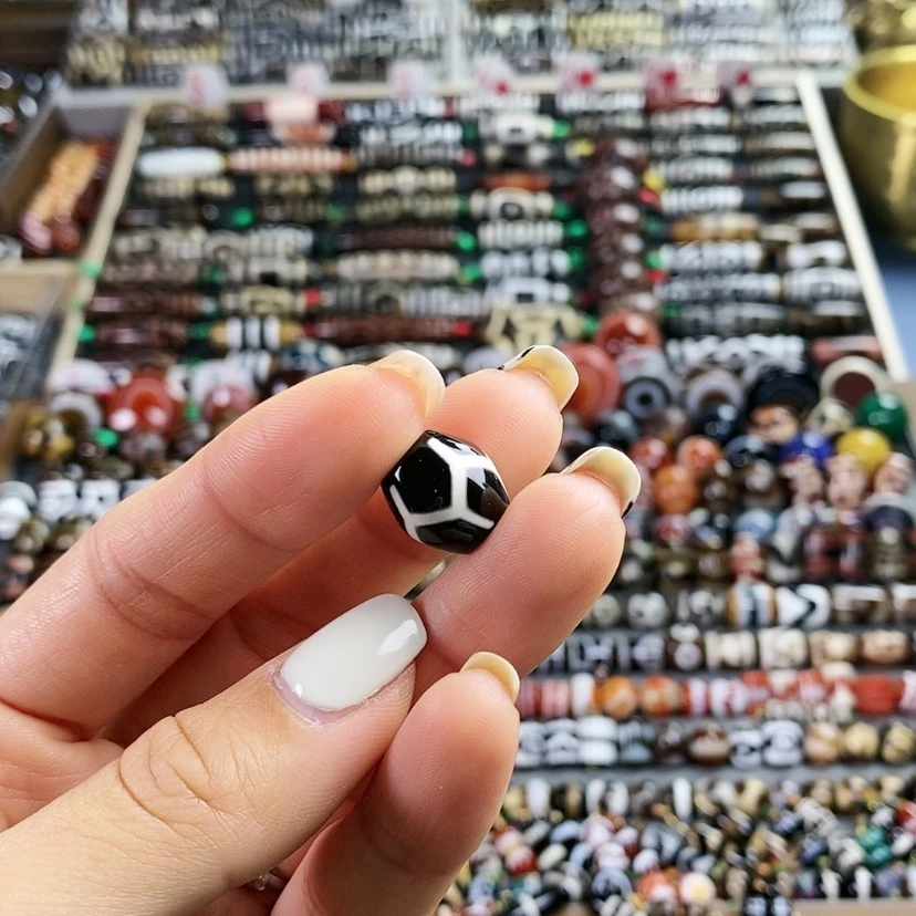 【闪购商品】玛瑙/玉髓散珠