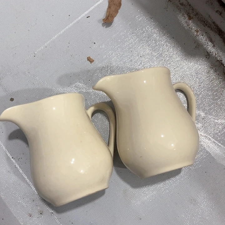 瓷片象牙瓷公道杯一对