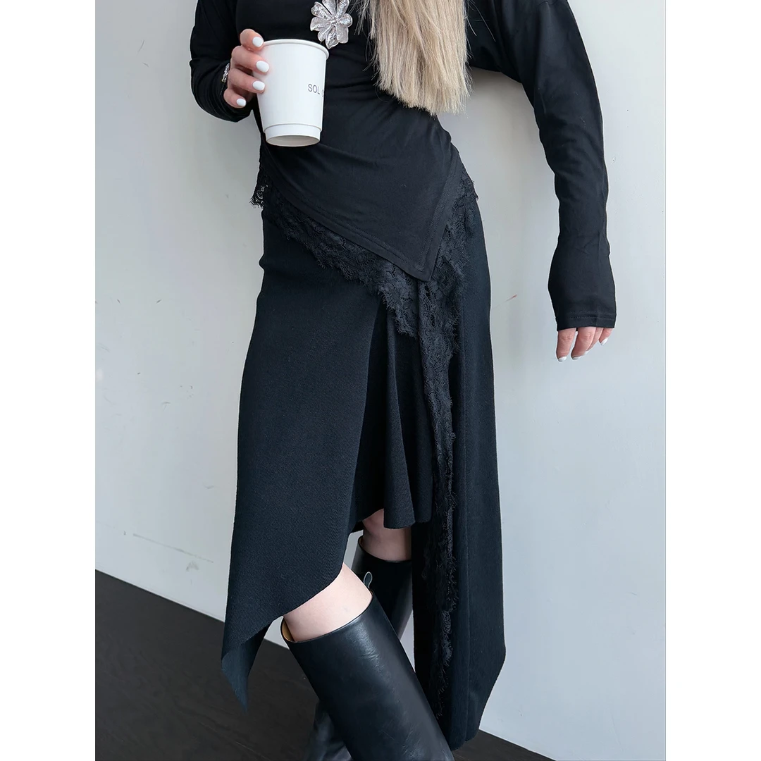 CNLEEWEI设计师品牌25春夏新品不规则荷叶边肌理感毛织半裙