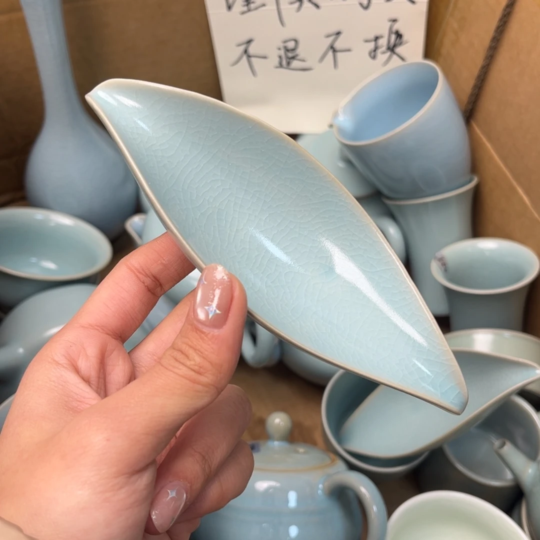 摆件陶固****D哈哈哈哈哈哈哈
