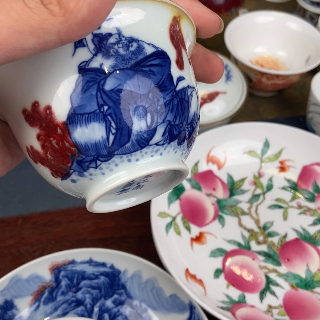 一**雨陶瓷艺术家的作品是