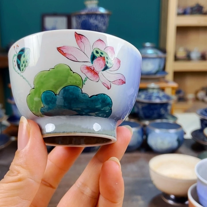瓷片手工制作工艺精湛等