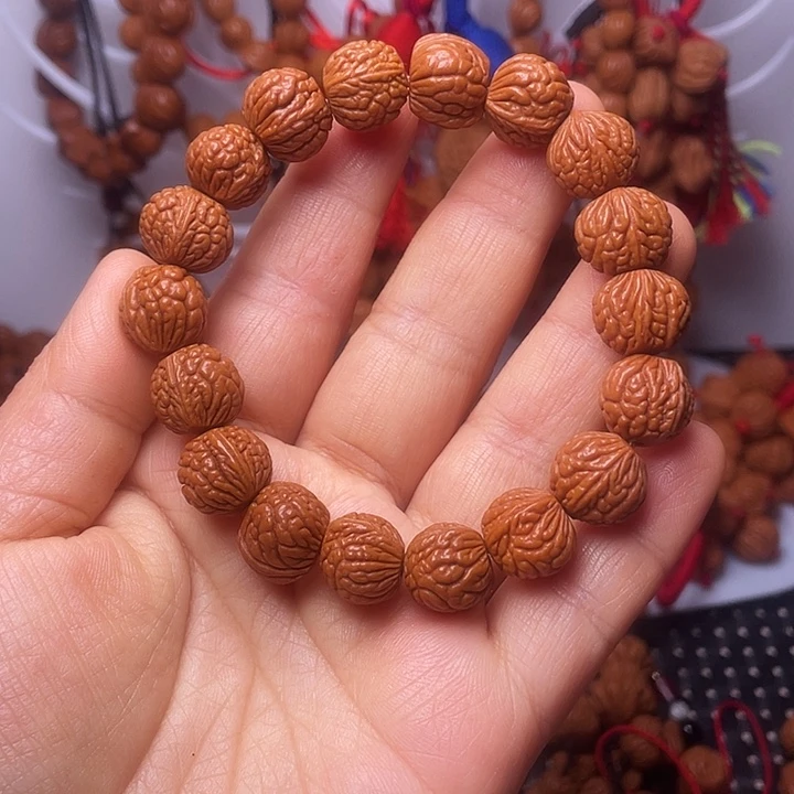 吊坠桃核龙纹桃枭