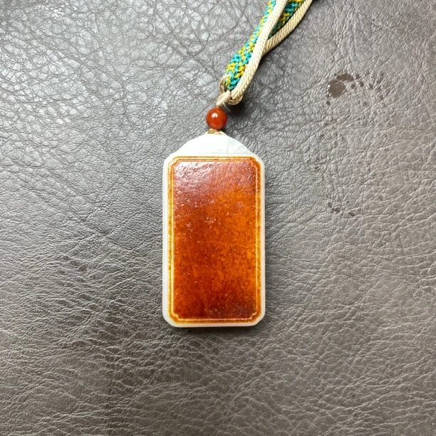 平安牌挂件和田玉首饰珠宝D2