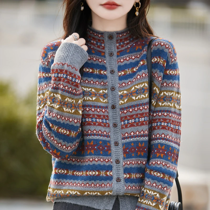 费尔岛长袖复古提花条纹针织开衫半高领时尚休闲宽松毛衣打底衫女