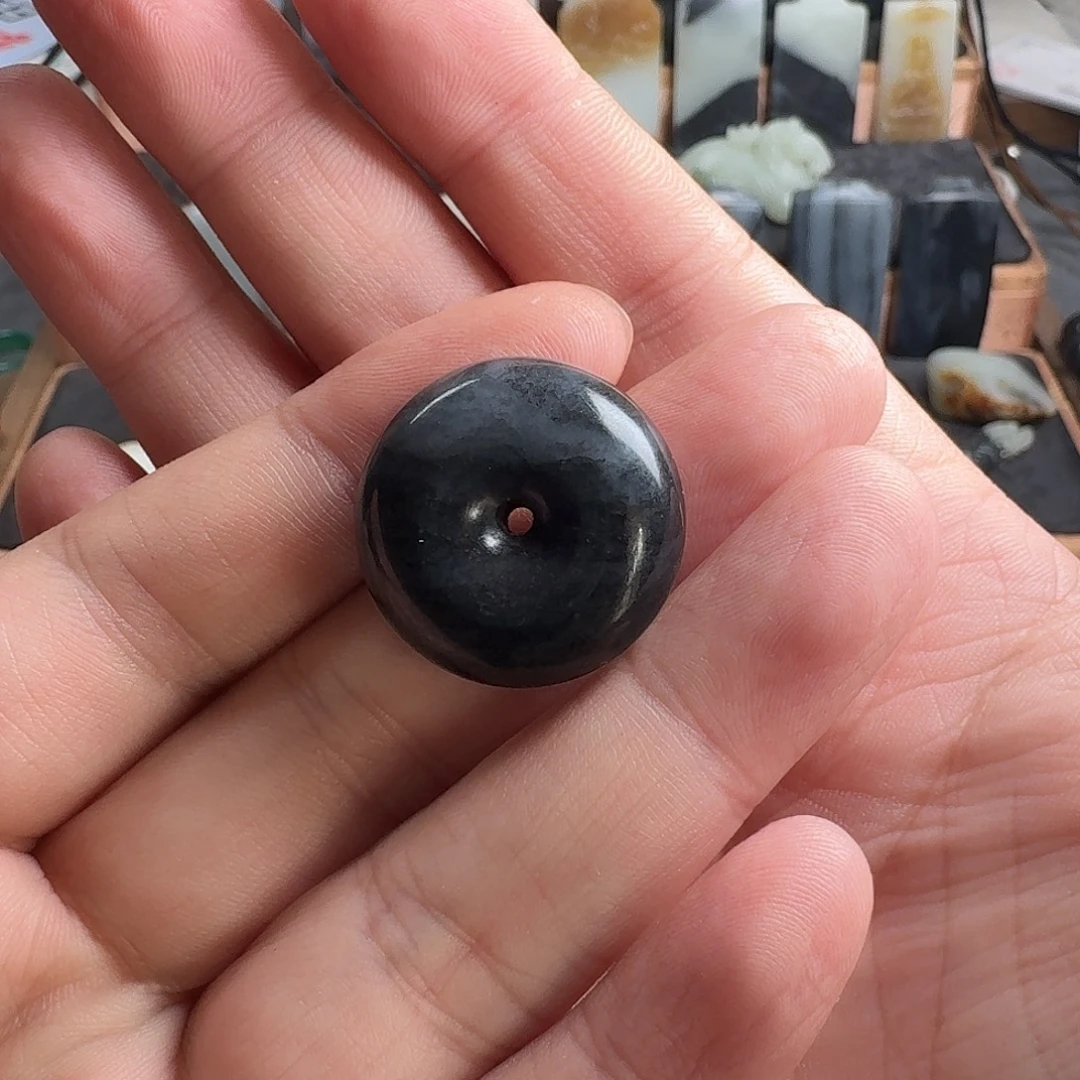 和田玉未镶嵌吊坠(不含链)