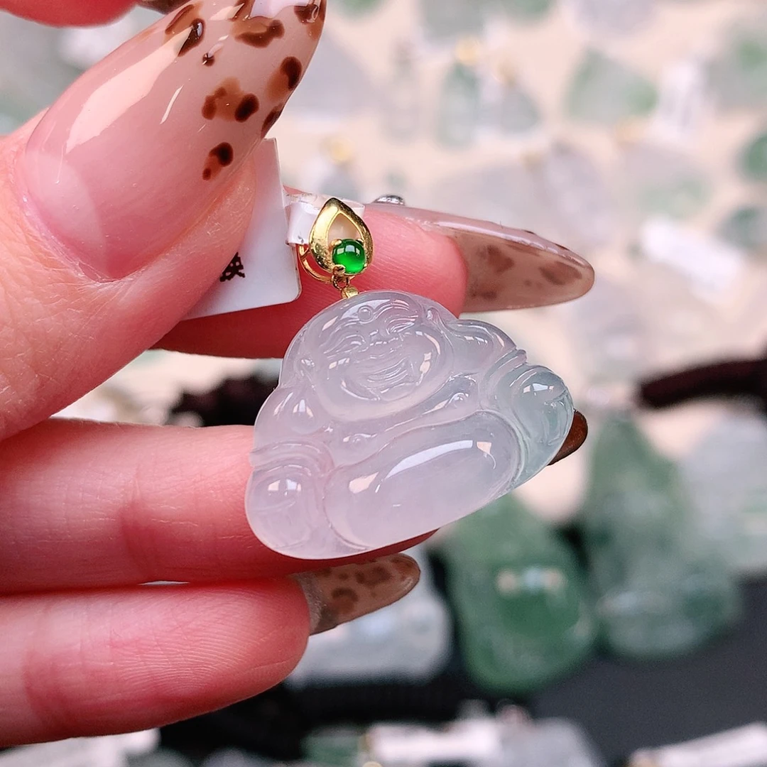 翡翠颈饰18K金镶嵌小冰佛24、17、24、5.5