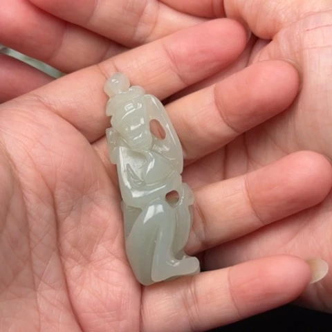 未镶嵌和田玉挂件