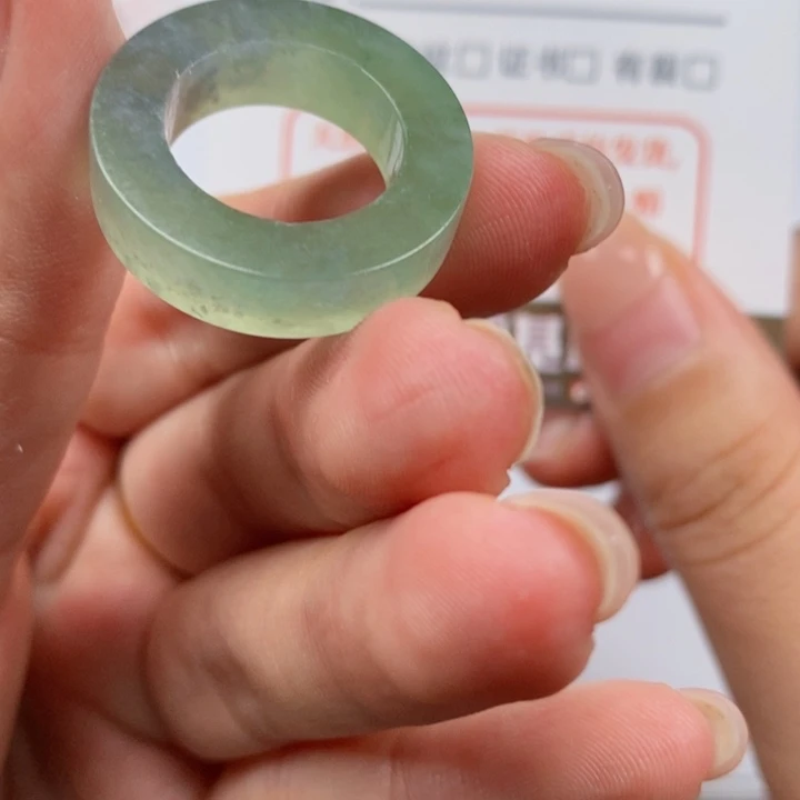 翡翠未镶嵌戒指翡翠戒指015