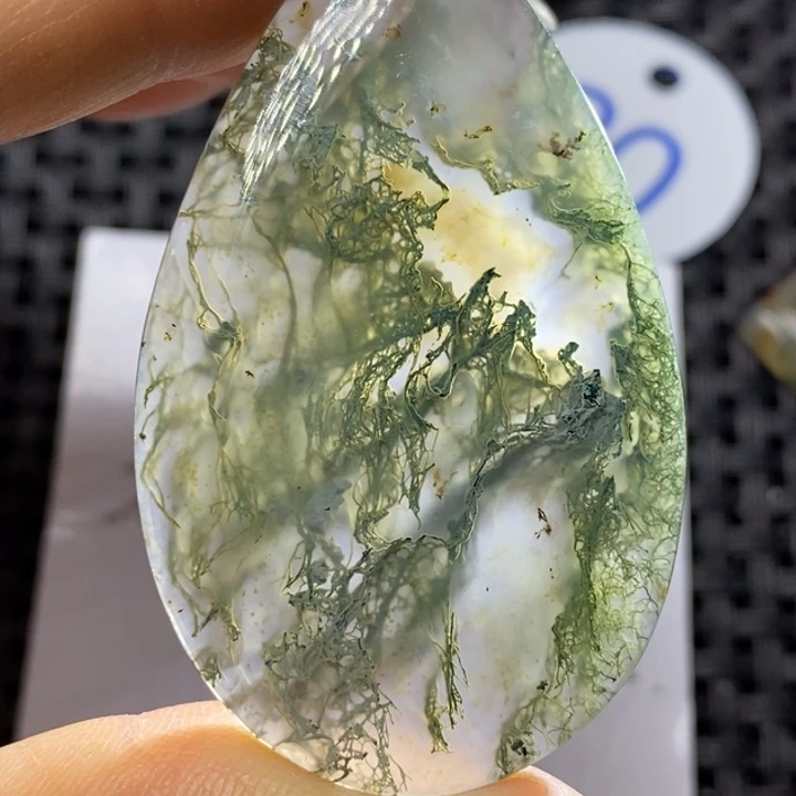未镶嵌颈饰玛瑙/玉髓高**松