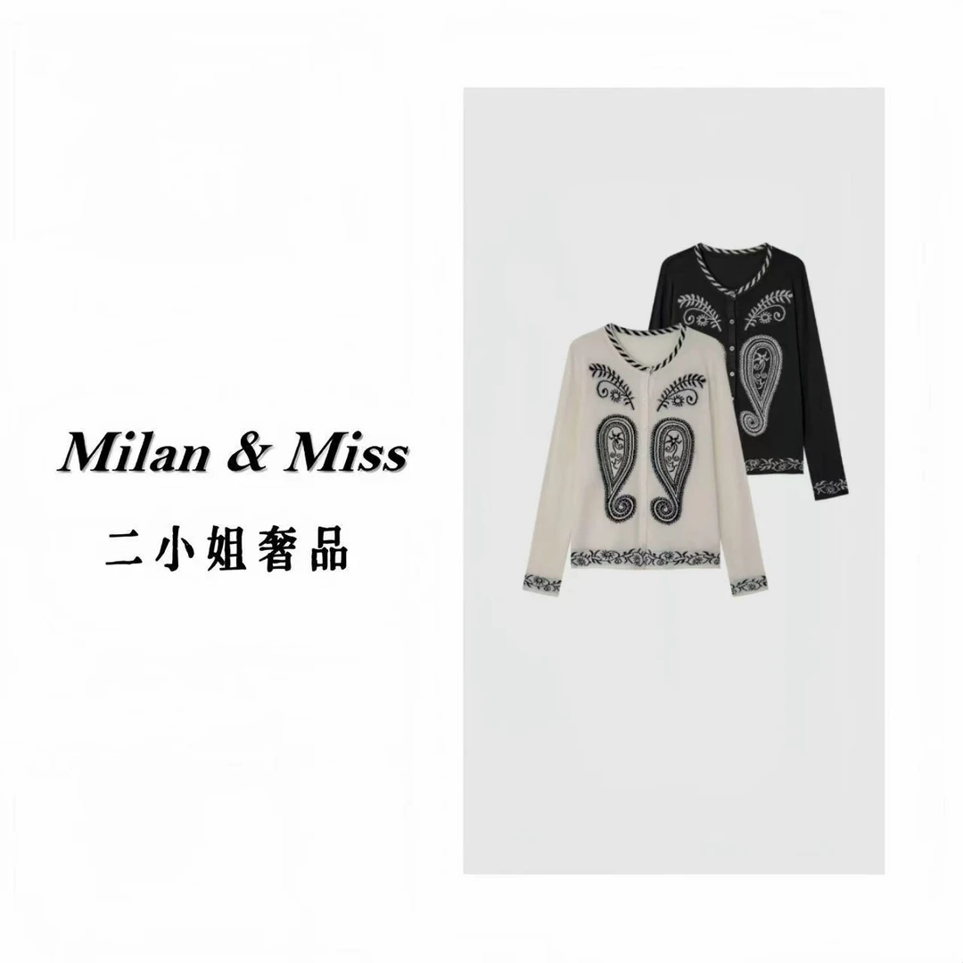 BILIFU/必丽肤 TZ 秋季撞色圆领长袖针织衫通勤休闲百搭1162