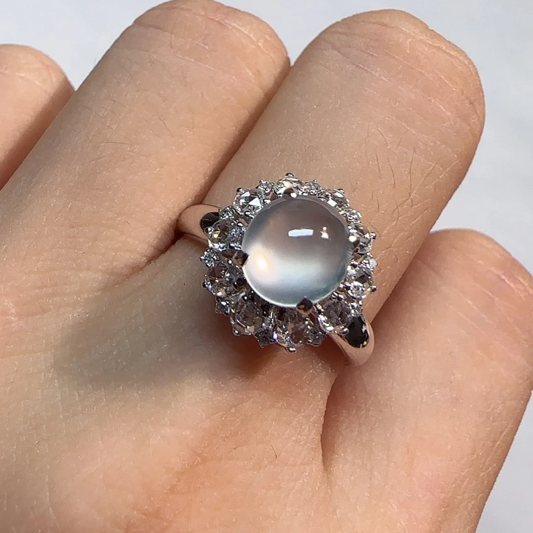 翡翠戒指18K金镶嵌戒指