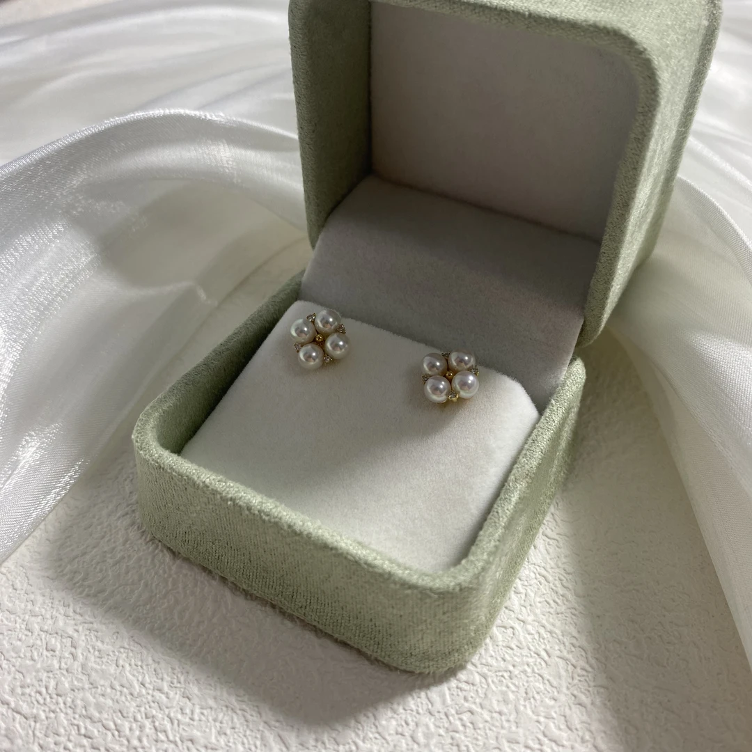 「四叶草」 18k金海水akoya珍珠耳钉正圆几乎无暇
