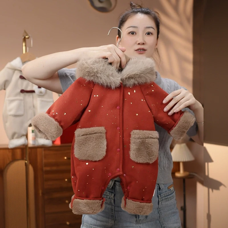 婴儿衣服冬季新款保暖加绒连体衣宝宝加厚爬爬服满月百天外出服