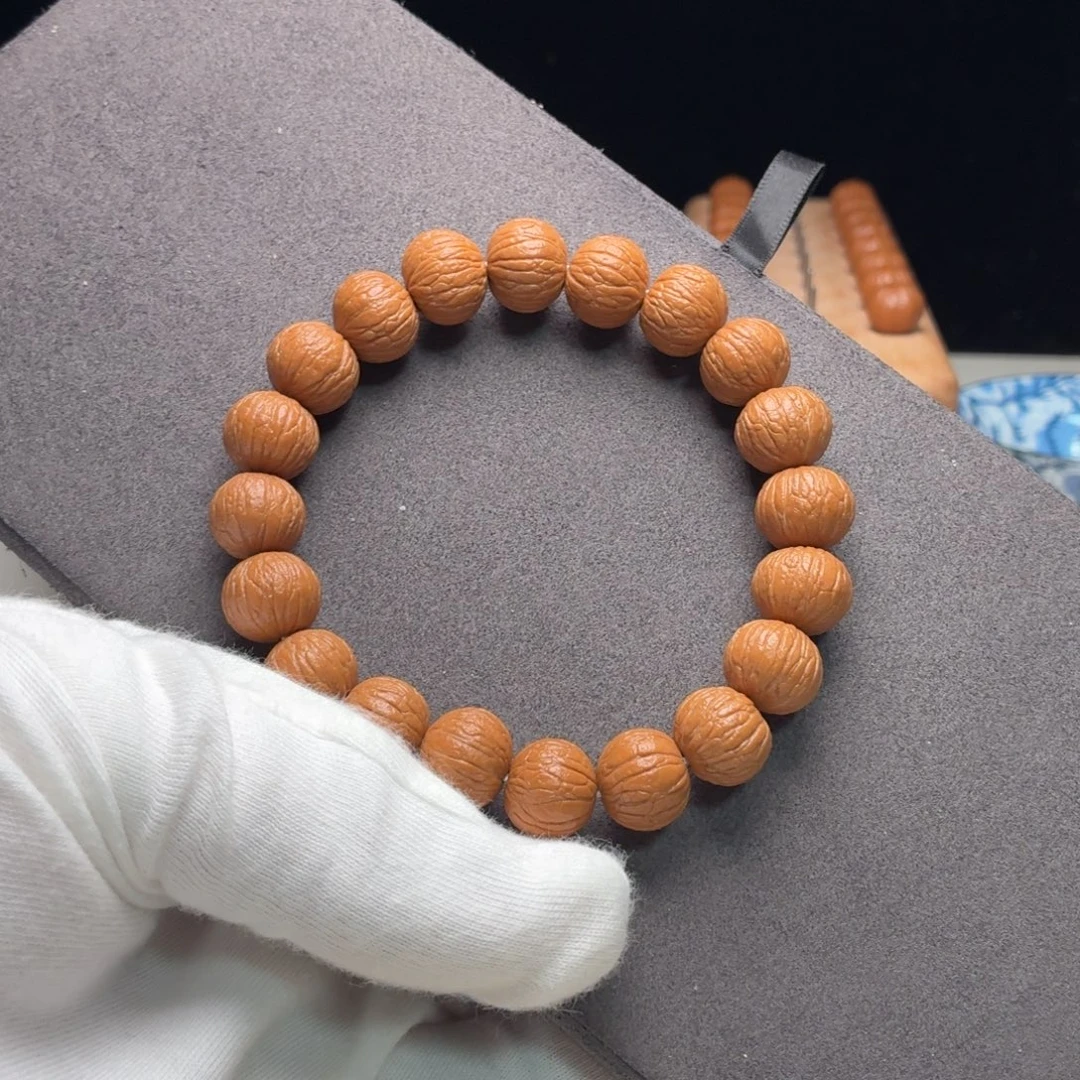 人***歲猴头核桃吊坠福利风雨磨盘