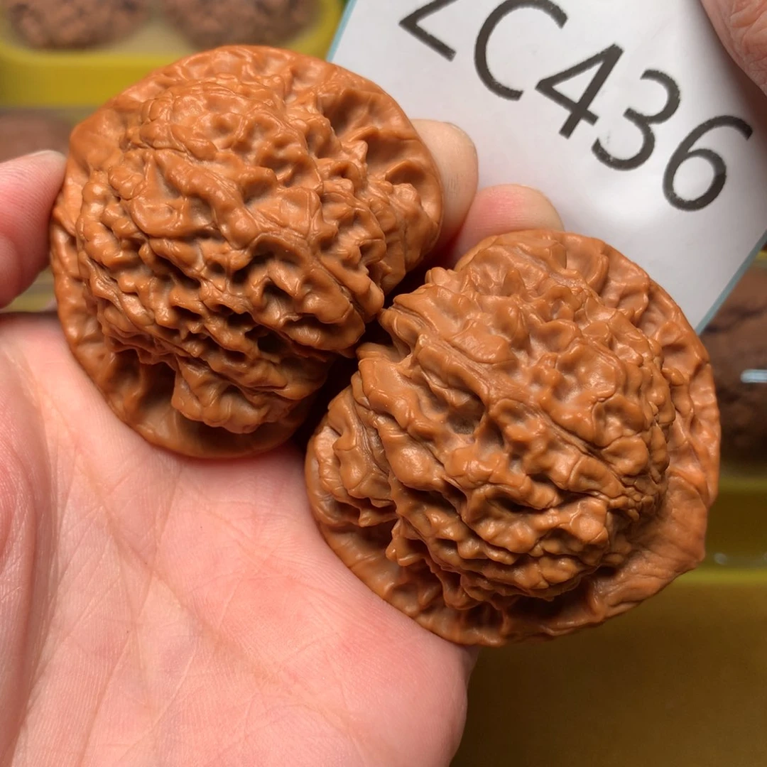 文玩核桃把件麒麟官帽49