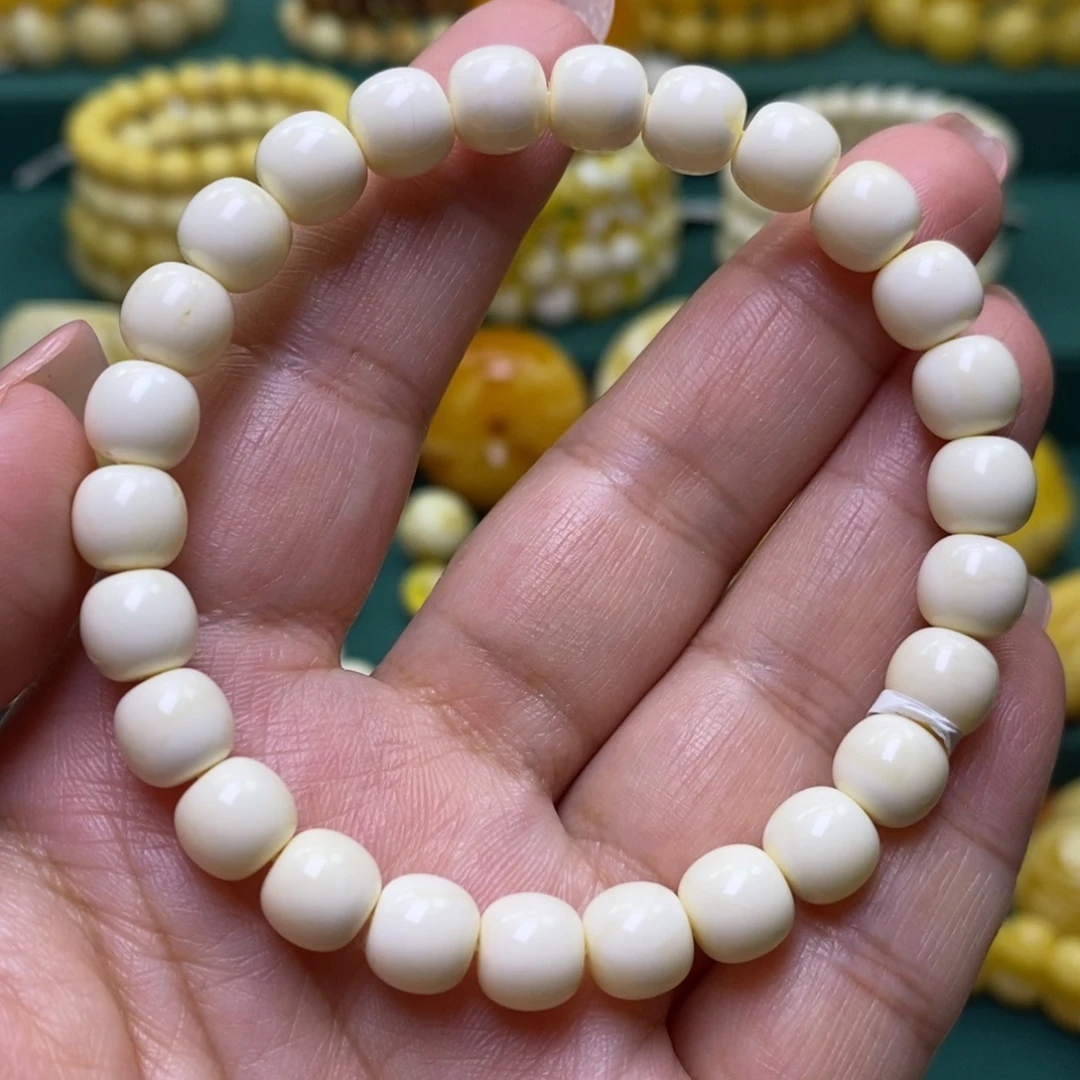 蜜蜡未镶嵌裸石8➕