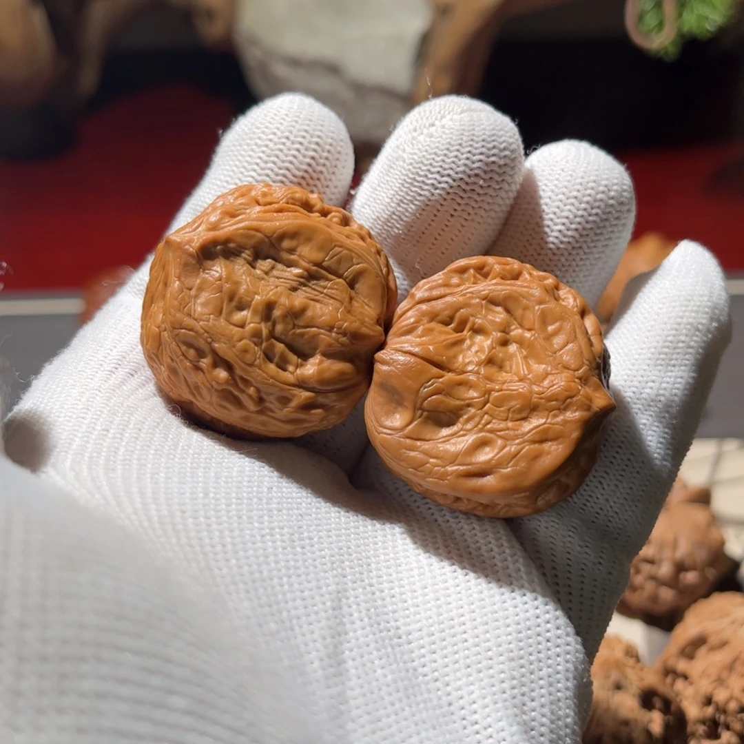 文玩核桃吊坠铁锤富甲天下