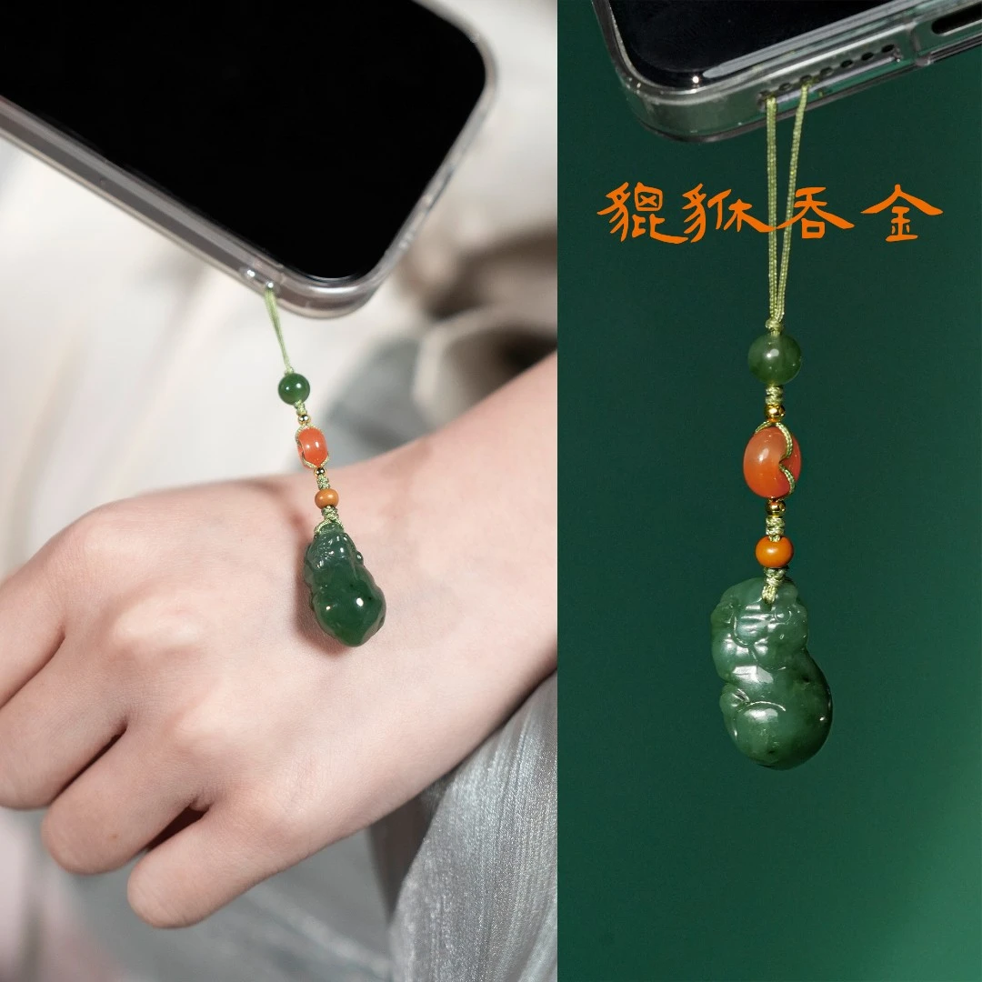 【貔貅吞金】普陀山小帅甄选和田玉貔貅挂件（发货多样性一件）J10634