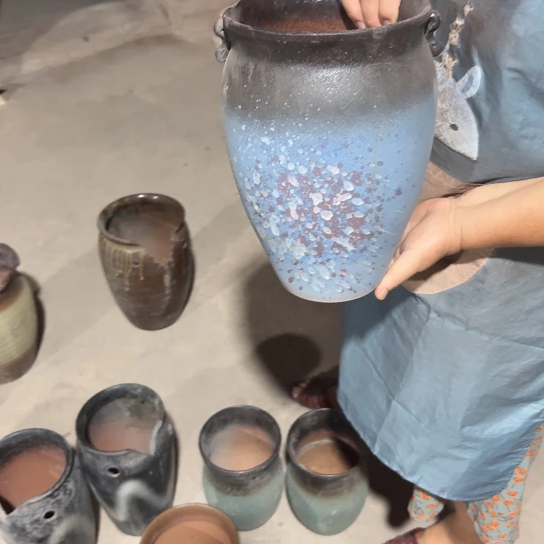 紫砂花盆口20高28一个