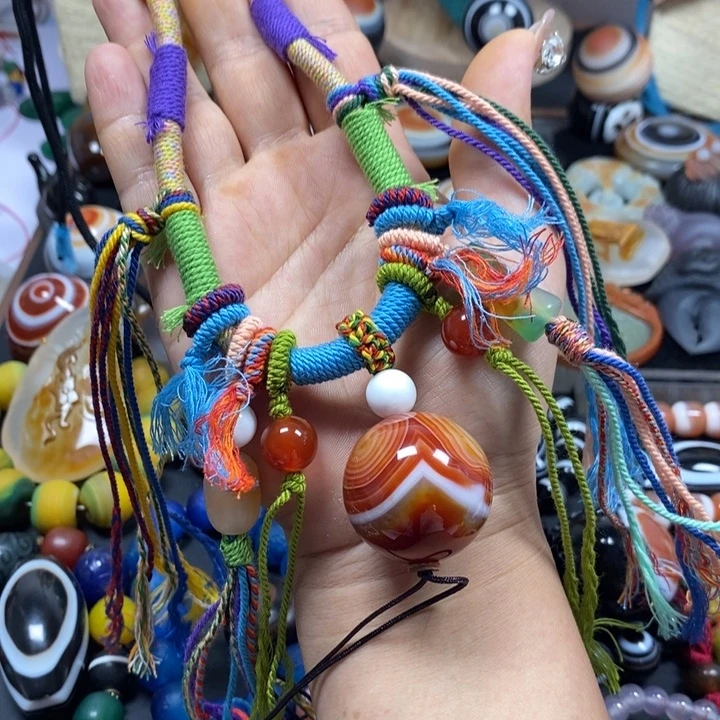 未镶嵌颈饰玛瑙/玉髓