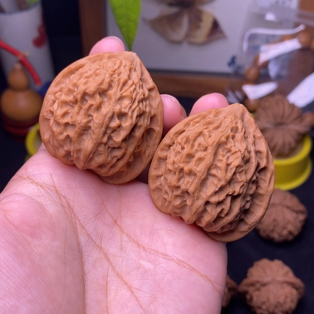 把件文玩核桃40金牛