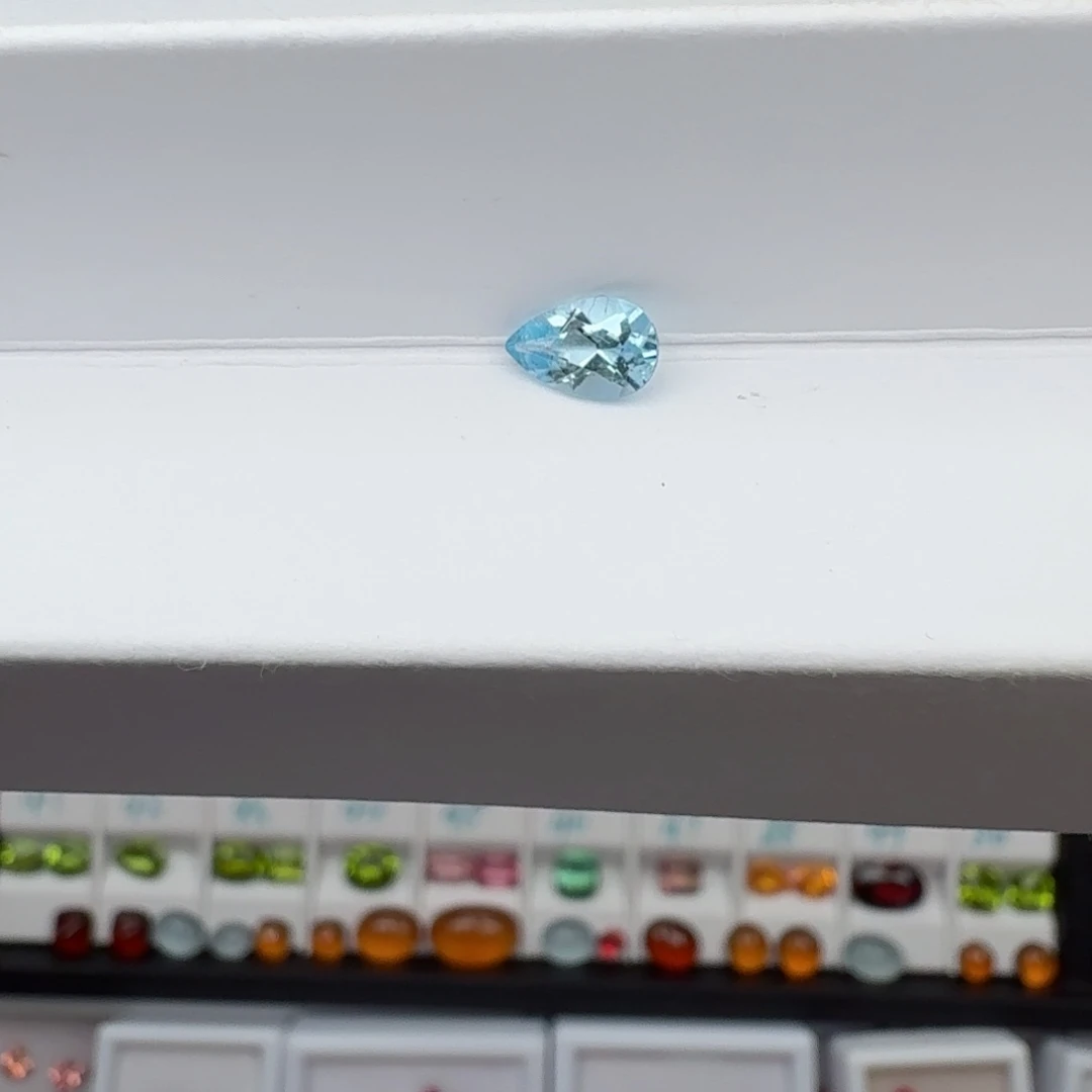 裸石海蓝宝石天然圣玛色