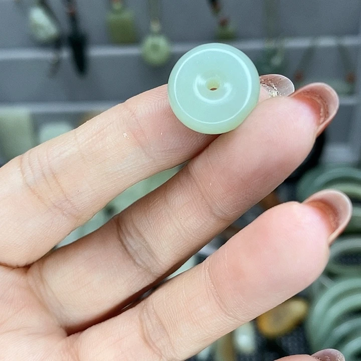 和田玉（青白玉）手链未镶嵌