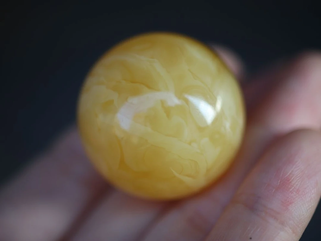 【俄料】30.08mm 精品奶咖妖花蜜蜡圆珠锁骨珠 15.5